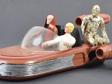 PRIVATE COLLECTION OF STAR WARS MEMORABILIA - TIMED AUCTION