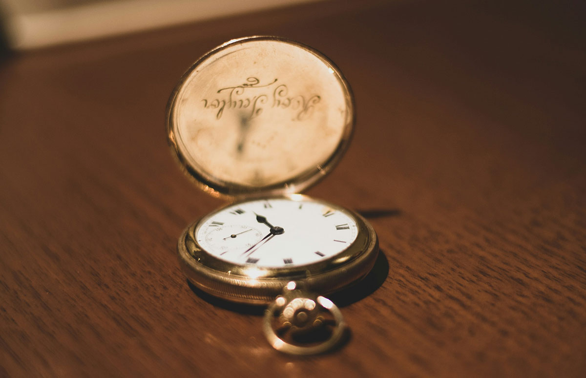 antique watches auction