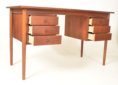 Lot 172 - DOMINO MOBLER, DENMARK - MID CENTURY 1960S TEAK WRITING DESK