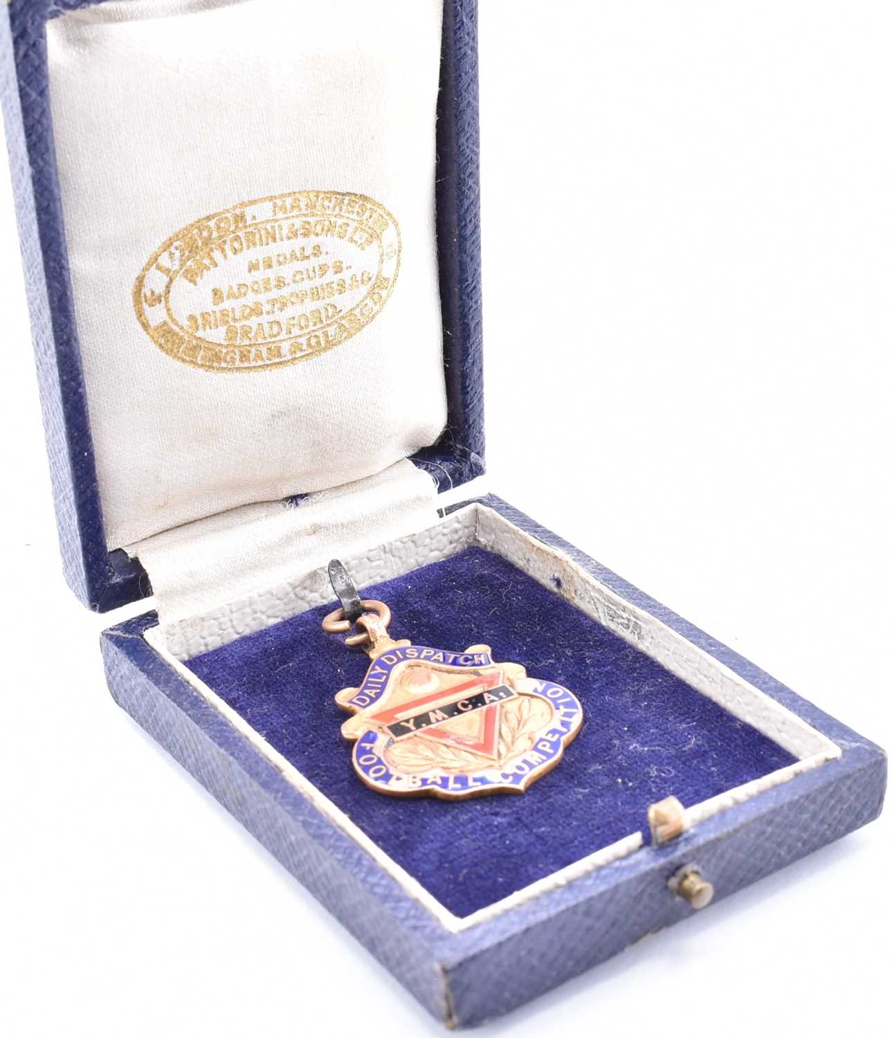Lot 277 - CASED 1930S 9CT GOLD DAILY DISPATCH FOOTBALL MEDAL BADGE