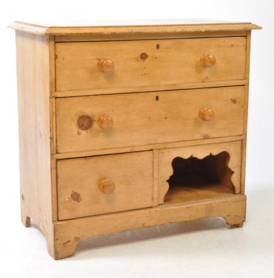 Lot 1000 - 19TH CENTURY VICTORIAN COTTAGE PINE CHEST OF DRAWERS