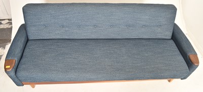 Lot 485 - 20TH CENTURY DANISH THREE SEATER SOFA / DAYBED