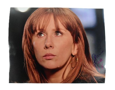 Lot 209 - DOCTOR WHO - CATHERINE TATE - AUTOGRAPHED 8X10" PHOTO