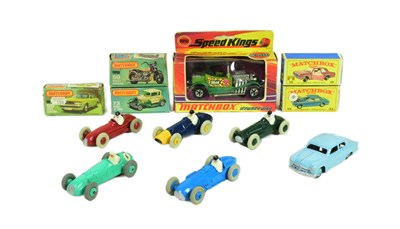 Lot 19 - DIECAST - COLLECTION OF VINTAGE DIECAST MODEL CARS