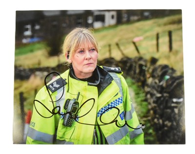 Lot 192 - HAPPY VALLEY - SARAH LANCASHIRE - SIGNED 8X10" COLOUR PHOTO