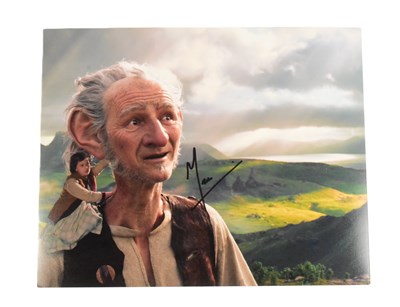 Lot 166 - MARK RYLANCE - THE BFG - SIGNED 8X10" COLOUR PHOTO - AFTAL