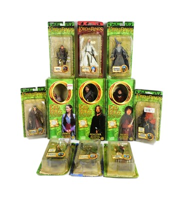 Lot 579 - LORD OF THE RINGS - COLLECTION OF X11 TOY BIZ ACTION FIGURES