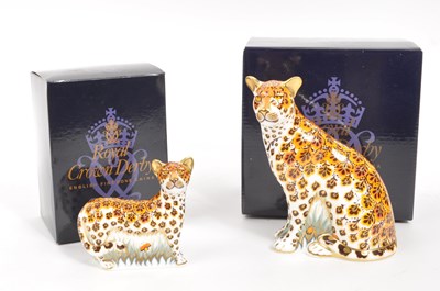 Lot 34 - ROYAL CROWN DERBY - LEOPARDESS & LEOPARD CUB PAPERWEIGHTS