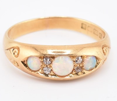 Lot 293 - VICTORIAN HALLMARKED GOLD OPAL & DIAMOND RING