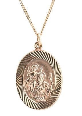 Lot 167 - HALLMARKED 9CT GOLD ST CHRISTOPHER PENDANT NECKLACE