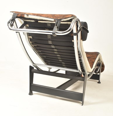 Lot 230 - AFTER LE CORBUSIER - CASSINA TYPE LC4 CHAISE LOUNGE CHAIR