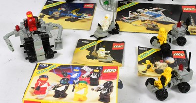 Lot 543 - LEGO - COLLECTION OF VINTAGE LEGO LAND SPACE SETS
