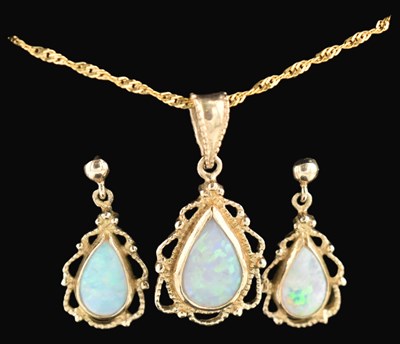 Lot 274 - HALLMARKED 9CT GOLD & OPAL PENDANT NECKLACE & PENDANT EARRINGS