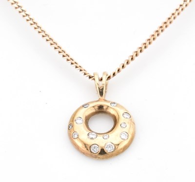 Lot 111 - ITALIAN HALLMARKED 9CT GOLD & DIAMOND PENDANT NECKLACE