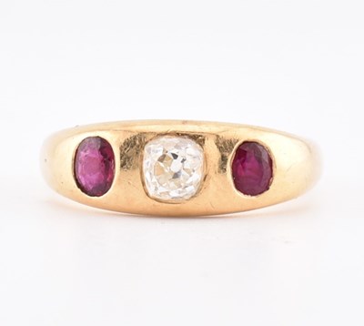 Lot 46 - 18CT GOLD RUBY & DIAMOND GYPSY RING