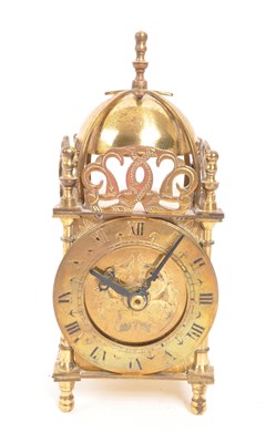 Lot 223 - SMITHS - VINTAGE MID 20TH CENTURY BRASS LANTERN CLOCK