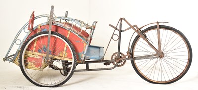 Lot 443 - VINTAGE FRONT SEATED THAI RICKSHAW BICYCLE BIKE