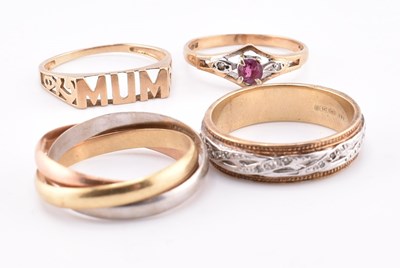 Lot 420 - THREE 9CT GOLD & GEM SET RINGS & 14CT RUSSIAN WEDDING BAND