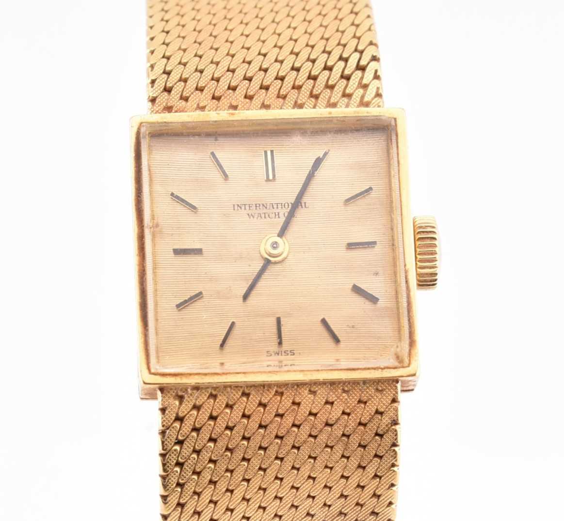 Lot 22 - HALLMARKED 18CT GOLD INTERNATIONAL WATCH COMPANY WRISTWATCH