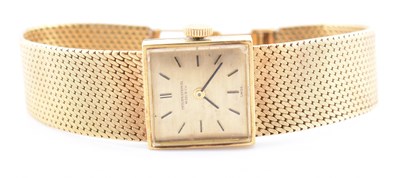 Lot 22 - HALLMARKED 18CT GOLD INTERNATIONAL WATCH COMPANY WRISTWATCH