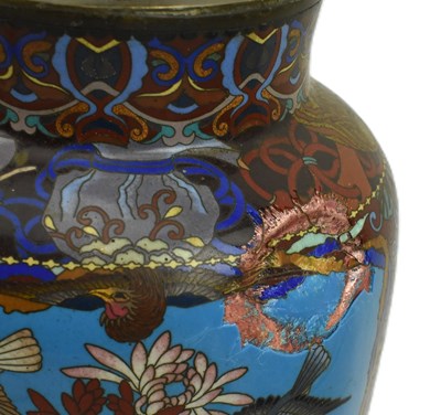 Lot 171 - PAIR OF 20TH CENTURY JAPANESE CLOISONNE VASE LAMP BASES 二十世纪日本珐琅灯座一对