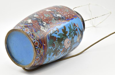 Lot 171 - PAIR OF 20TH CENTURY JAPANESE CLOISONNE VASE LAMP BASES 二十世纪日本珐琅灯座一对