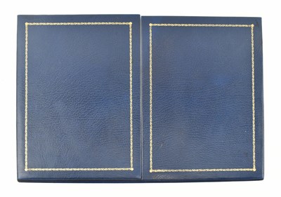Lot 113 - JARROLDS KNIGHTSBRIDGE - MOROCCO LEATHER DESK SET IN NAVY