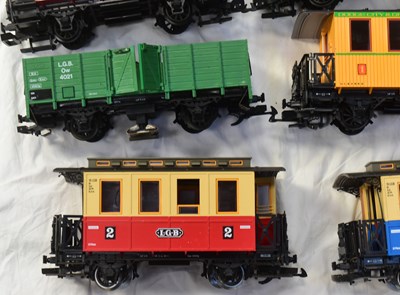 Lot 323 - MODEL RAILWAY – LEHMANN LGB & BACHMANN G SCALE MODELS