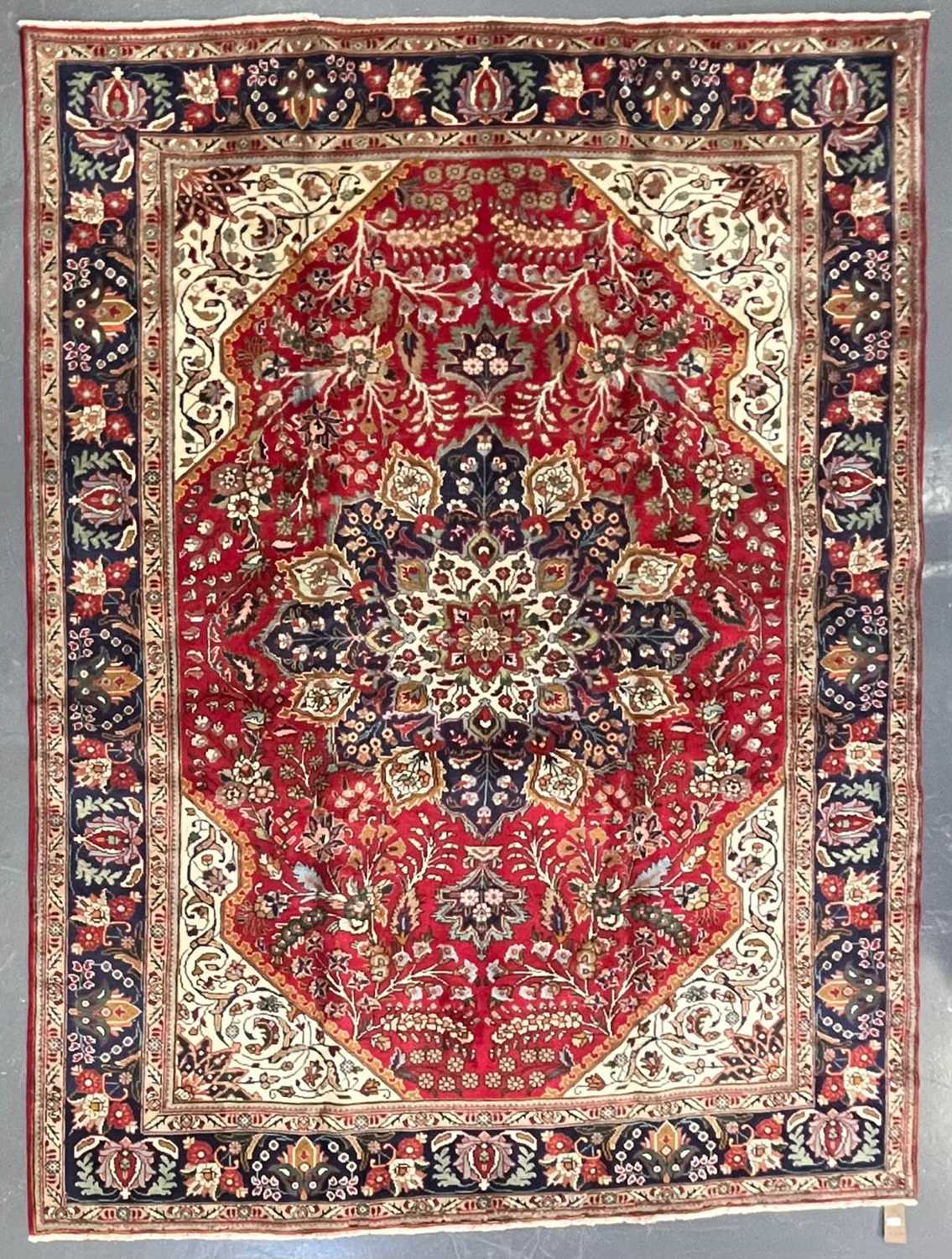 Lot 925 - LARGE EARLY 20TH CENTURY NORTH WEST PERSIAN TABRIZ CARPET RUG