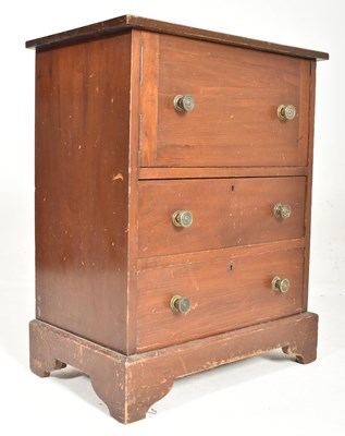 Lot 950 - EDWARDIAN MAHOGANY BEDSIDE POT CUPBOARD CHEST OF DRAWERS