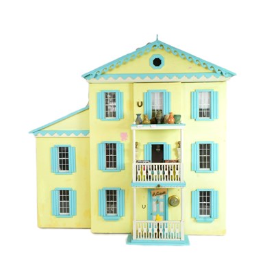 Lot 197 - DOLL HOUSE - HAND BUILD WOODEN DOLLS HOUSE