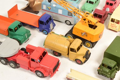 Lot 73 - DIECAST - COLLECTION OF VINTAGE DINKY TOYS DIECAST MODELS