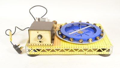 Lot 77 - MECCANO - COLLECTION OF MECCANO CONSTRUCTOR PARTS