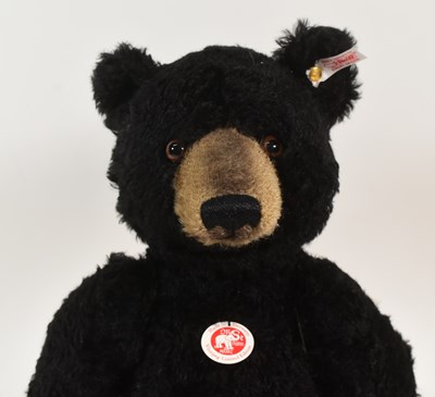 Lot 60 - TEDDY BEARS - LIMITED EDITION STEIFF ' WINNIPEG ' BEAR