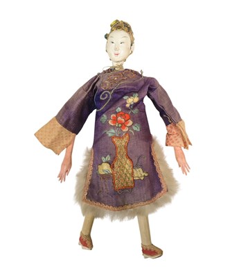 Lot 155 - LATE 19TH EARLY 20TH CENTURY CHINESE OPERA DOLL