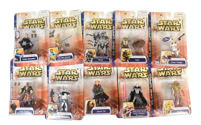 Lot 331 - STAR WARS - CLONE WARS - ARMY OF THE REPUBLIC CARDED ACTION FIGURES