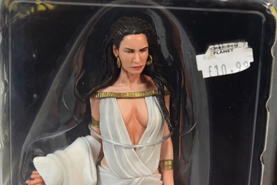 Lot 647 - 300 - TWO BOXED NECA 300 MOVIE ACTION FIGURES