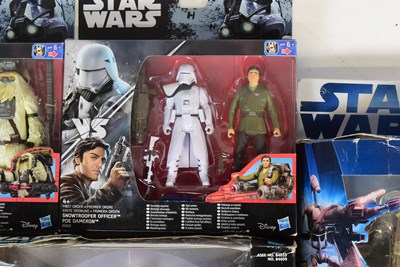 Lot 375 - STAR WARS - COLLECTION OF ASSORTED ACTION FIGURES & PLAYSETS