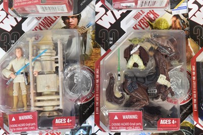Lot 402 - STAR WARS - 30TH ANNIVERSARY COLLECTION - MOC CARDED FIGURES