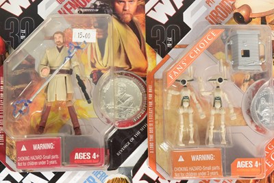 Lot 412 - STAR WARS - 30TH ANNIVERSARY COLLECTION - MOC CARDED FIGURES