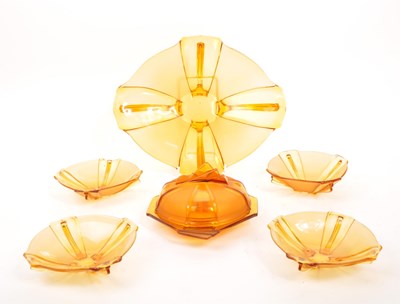 Lot 31 - COLLECTION OF 20TH CENTURY ART DECO AMBER GLASS ITEMS