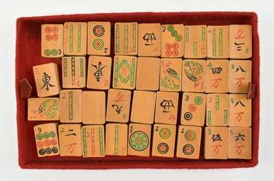 Lot 126 - 1950S CHINESE MAHJONG SET SHANGHAI 民国 麻雀套装