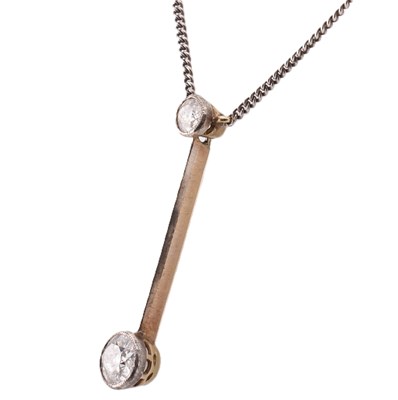 Lot 75 - DIAMOND PENDANT NECKLACE