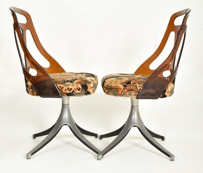 Lot 422 - GRAFTON, USA - SIX MID CENTURY METAL & ACRYLIC DINING CHAIRS