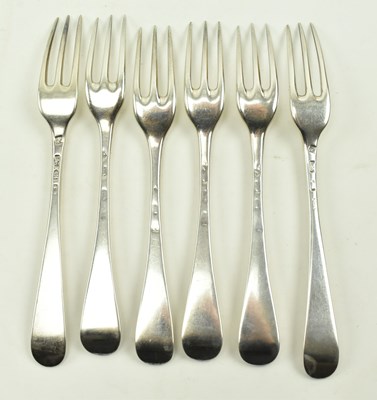 Lot 38 - 19TH CENTURY IRISH HALLMARKED COLLECTION OF SILVER FLATWARE