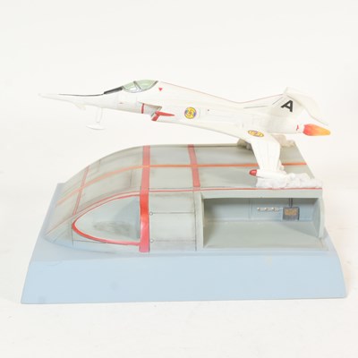 Lot 665 - CAPTAIN SCARLET – GERRY ANDERSON – ROBERT HARROP FIGURINE / STATUE