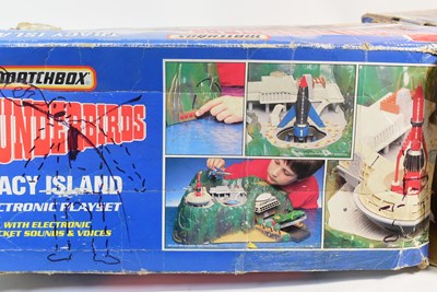 Lot 681 - GERRY ANDERSON - MATCHBOX THUNDERBIRDS & STING RAY PLAYSETS