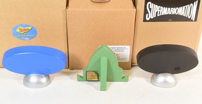 Lot 696 - THUNDERBIRDS – GERRY ANDERSON – COLLECTOR PLAQUES