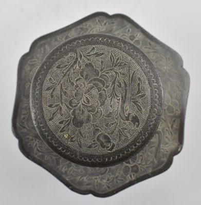 Lot 170 - QING DYNASTY PEWTER TEA CADDY 清 人物花鸟锡罐
