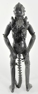 Lot 708 - ALIENS - ALIEN PREDATOR ACTION FIGURE